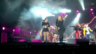 Dara cu INNA si Carla's Dreams-Fie ce-o fi! (Live Chisinau) 2014