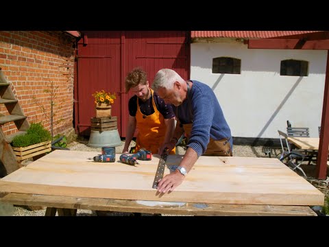 "Kallar du det för måsskit, kallar jag det för karaktär." - Sommar med Ernst (TV4)