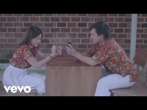 Arsy Widianto, Brisia Jodie - Dengan Caraku (Official Music Video)