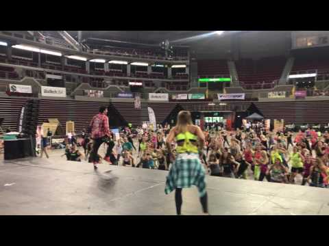 DE MUSICA LIGERA-  ZUMBA ZIN 68 FITBALANCE IN BUDAPEST IVAN LIGART  KITTI OLASZ  RITA KOLOBISKO