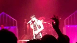 Hinder - Waking Up The Devil (Live)