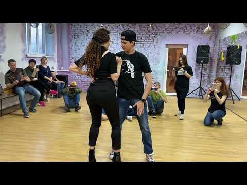 URBAN KIZ Demo SHAROVATOV & SINYOVA in Rostov 28.12.2019