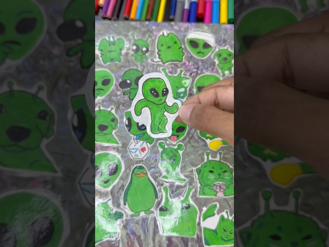 Vídeo relacionado con Pegatinas de OVNI, Pegatinas de Alienígenas para Botellas de Agua y Portátiles - Favoritos y Decoraciones de Fiesta de OVNI - Ufo Stickers, Alien Stickers
