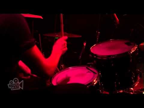 Big Heavy Stuff - Devil's Tongue (Live in Sydney) | Moshcam