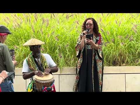Samira: 2 years of the Palestine Encampment Video-Thumbnail von YouTube