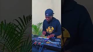 Download lagu Just listen to this 🤯🤯🤯 Kali Sana kaka @djbraykenya 💯 It's on NIBEBE 2.0 @nyota_ndogo X #Mgenge2ru mp3