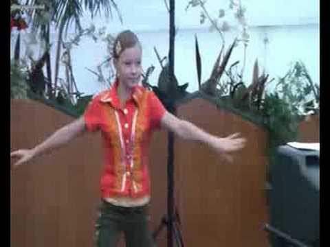 Julia Hübner vom Kiddy Contest beim Praterrummel - Medley