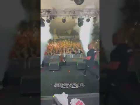 Mc cabelinho foi pular na galera e ninguém segurou ele 😂 | The choice Rio de janeiro #mccabelinho