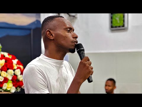 A ENTREGA DELE É DIFERENTE DEMAIS , EMOCIONANTE DEMAIS 😭 - Douglas Cristiano