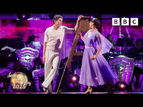 Lewis Cope & Katya Jones Foxtrot to L-O-V-E by Nat King Cole ✨ BBC Strictly 2025