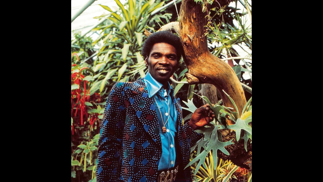 Lieve Hugo - Sranan kis' wan uma pikin (Srefidensi 25 november 1975)