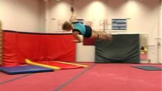 preview picture of video 'Sakari Vekki 20090822 Harjoituskilpailu Gymnastics'