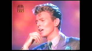 David Bowie / Black Tie White Noise (2/3)