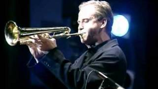 preview picture of video 'John Fedchock New York Big Band - EPISTROPHY'