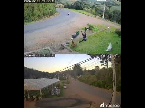 VEJA VÍDEO; Motociclista sofre acidente na ERS-129 entre Vanini e David Canabarro