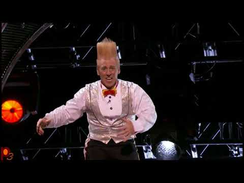 Bello Nock, The Funny Daredevil on Wheel of Death  - Live Show @ America's Got Talent 2017