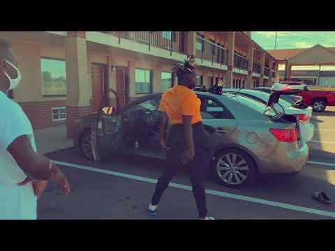 🐝 Seaux Sensational 🐝 “BTS, Practice, And Buck Session Highlights” Greg’s 50th BUCK SESSION!