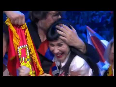 Nezaboravan momenat kada je Konstrakta izbila na prvo mesto finala Evrovizije 2022