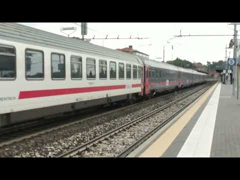 ICN 795 Torino - Reggio Calabria ( via Milano).Reggio Emilia, 15/06/2022. VIDEO MIO