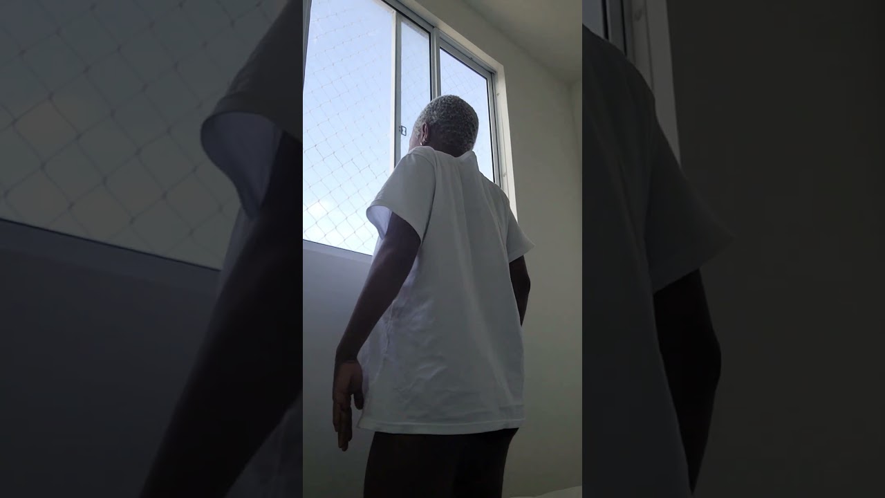 Siga o Canal Decolonize