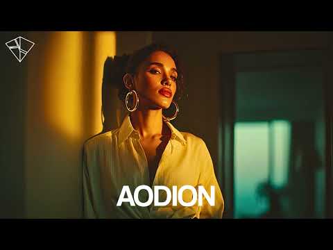 Laris Alexander - Ashes & Bones feat. Phoebe Tsen