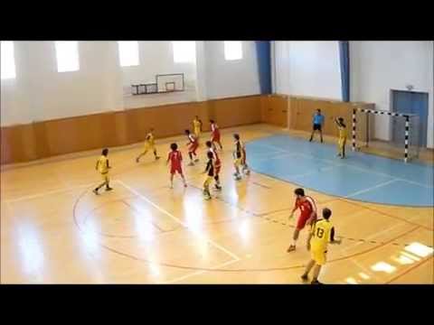 Camões  21 VS Caixeiros 29 em Juniores