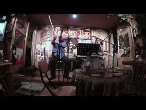 Tom and Jerry / Yellow Rose Waltz