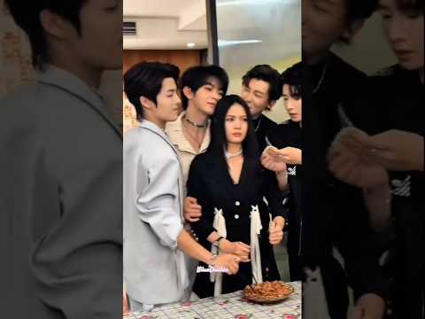 When Zuo Yi Get Upset For The Gentlemen 🔥 #zuoyi #yehaoran #duanmeiyang #cdrama #shortdrama #shorts