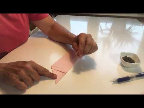 Hur man viker fröpåsar.