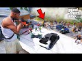 Franklin Trying To Save His House From Zombies In GTA 5