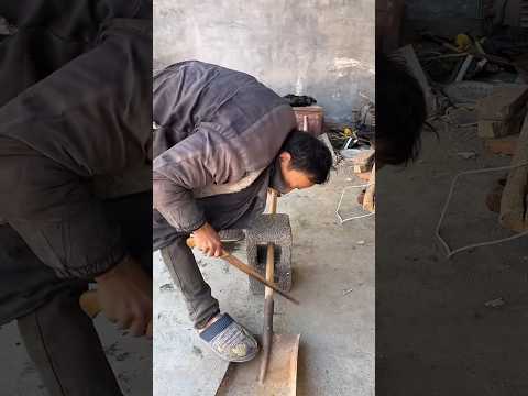 삽이 안 빠질 때 대처법 (절대 따라하지 마세요) #톱질 #당황