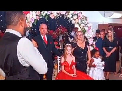 Cerimonial Debutante Julia