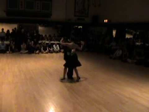  Natalia Hills  and  Gabriel Missé  are  dancing  to  the  tango  "  Te Aconsejo Que Me Olvides  "