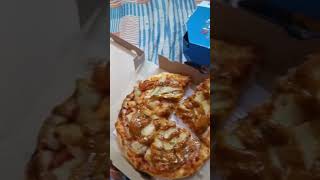 सबसे Tasty 😋 और Laziz 🤤 - Domino's Pizza 🍕 With Overloded Cheese 🧀 | Food Vlogs | #shorts