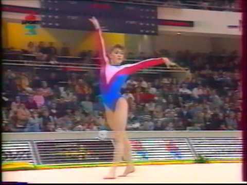 Elena PRODUNOVA (RUS) floor - 1996 France CIS display