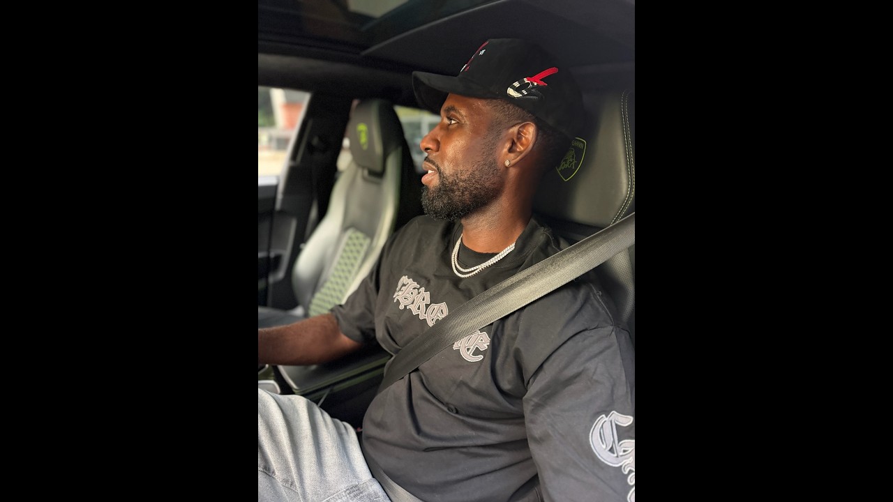 When Jacoby pulls up like a boss on Natasha and Six!