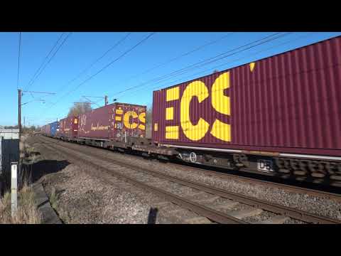 66109 passing Dudley Bridleway, Mossend to Teesport liner