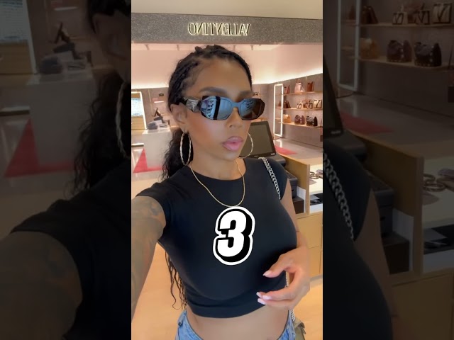 Vídeo relacionado con Gafas de Sol Prada PRADA PR 17WS Black/Dark Grey 49/20/145 mujer