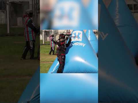 Awesome 1v1 Paintball fights!