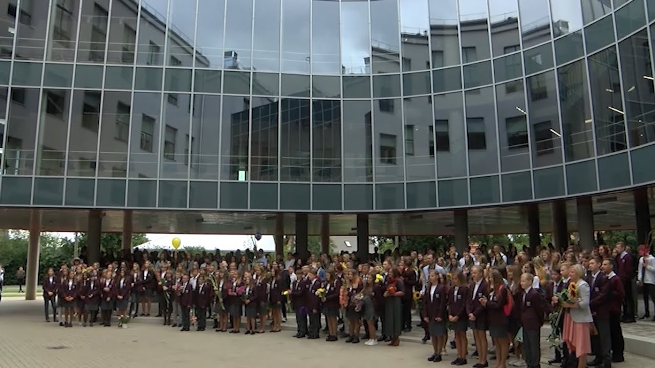 Siguldā Zinību dienā skolēni mācības uzsāk divās pilnībā renovētās skolās