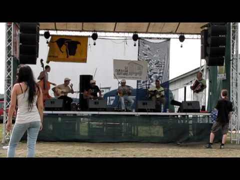 Le Caravan Guitars - live at Reggae Area 2011