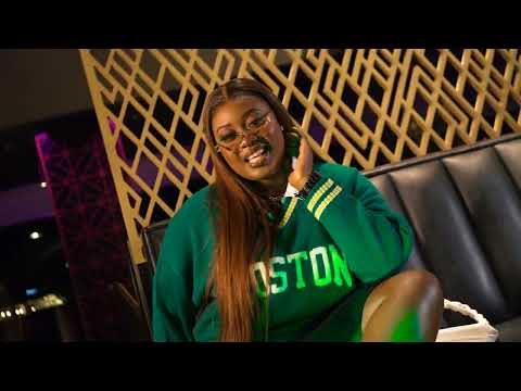 Celeb City Feat. Xaven Kopala Queen - Me More [Official Video]