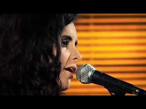 JOAN CHAMORRO & ANDREA MOTIS GROUP: Smile + Love is here to stay