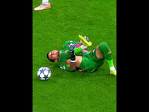 Bu Pozisyon Neydi Be |15000 İçin Takip Edermisin | #galatasaray #football