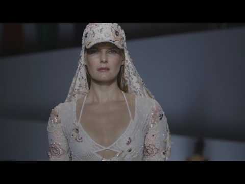 Minas Trend SS18 — Desfile Victordzenk