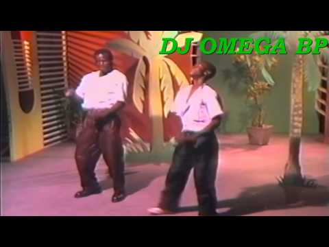 KOFFI OLOMIDE PETIT FRERE YA YESU L' ANNEE 80   DJOMEGABP