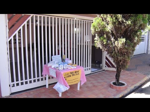 Moradora de Santa Gertrudes cria ''mesa solidária'' para ajudar comunidade
