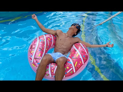 micro influencer life - Mama Estoy Brillando* (influ video)