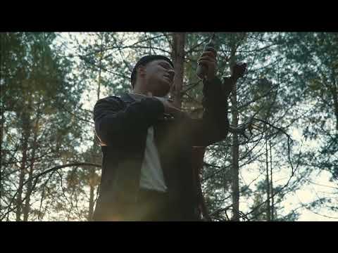 Radzias - latawce 🪁  (prod. Fredrick)