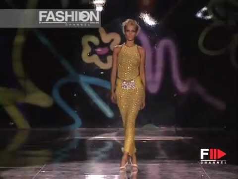 "Versace" Spring Summer 2002 Milan 4 of 4 pret a porter women by Fashion Channel